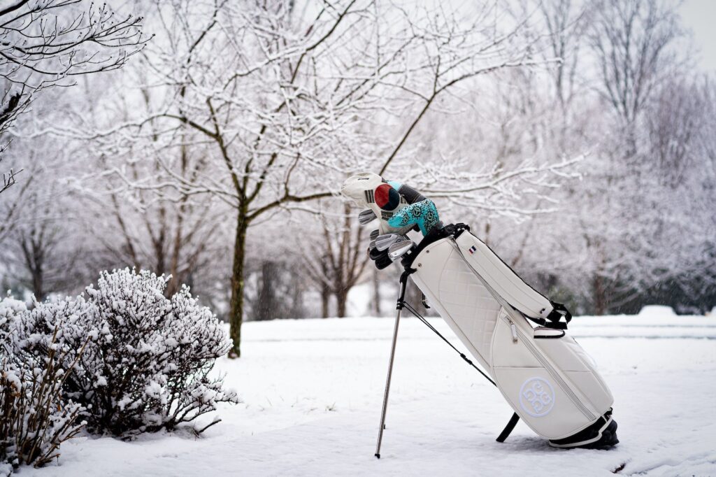 Features of the GFore Daytona Golf Bag